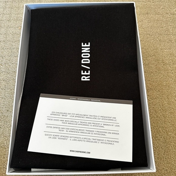 NWT Re/Done 90s Skate Shoes - Picture 6 of 7